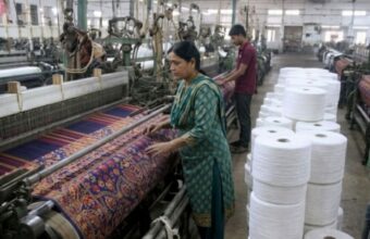 સુરત ટેક્સટાઇલ ઉદ્યોગ Surat textile, the blunt times