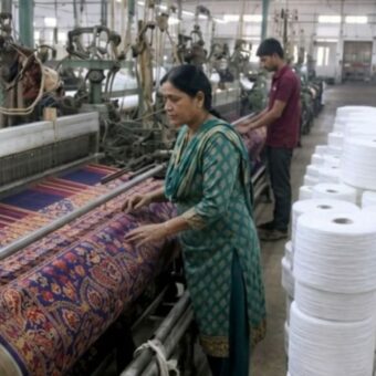 સુરત ટેક્સટાઇલ ઉદ્યોગ Surat textile, the blunt times